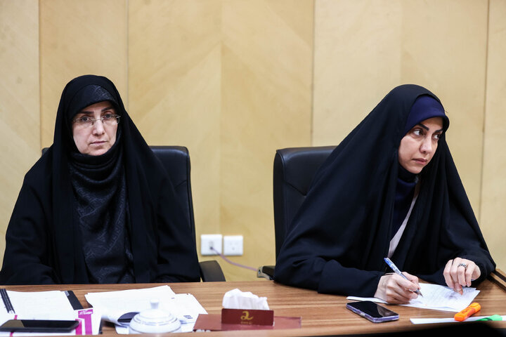 فراکسیون زنان