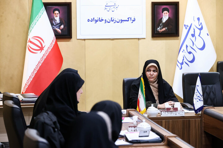 فراکسیون زنان