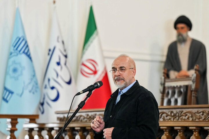 نشست فعالان اقتصادی و اعضای اتاق اصناف و بازار با قالیباف